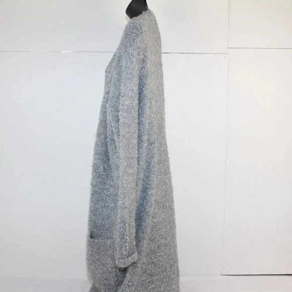 Halogen Shrug  - Picture 6 of 7